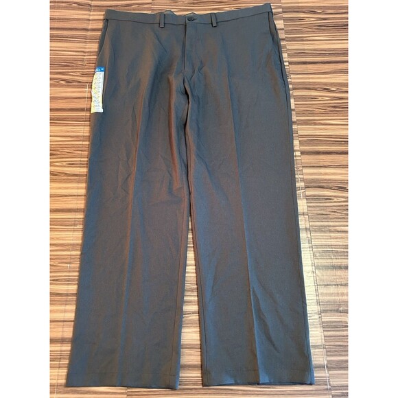 NWT Haggar Cool 18 Pro Pants Mens Charcoal Classic Fit Stretch Dress sz 44x32 - Picture 1 of 6